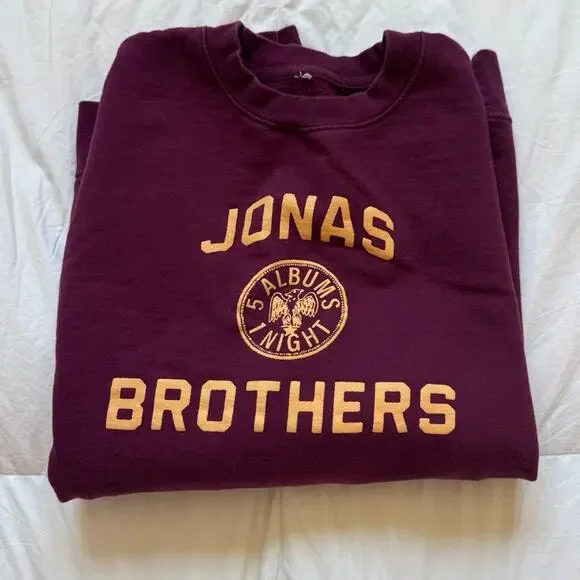 jonas brothers burgundy crewneck sweatshirt sz L pullover casual comfy preppy - Picture 2 of 8